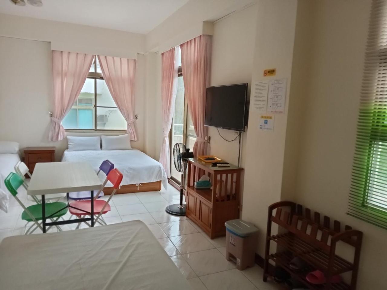 Garden Hostel Minxiong Экстерьер фото